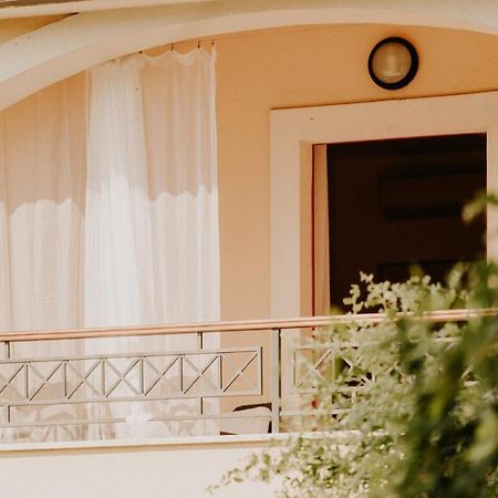 Bed And Breakfast Kolo Adults Only Buzinija Ngoại thất bức ảnh