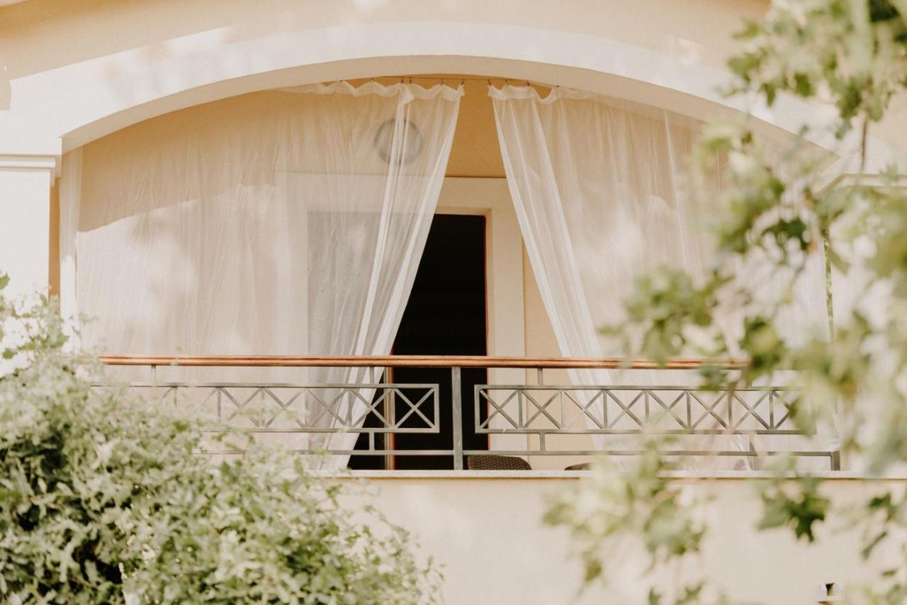 Bed And Breakfast Kolo Adults Only Buzinija Ngoại thất bức ảnh