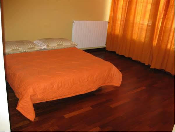 Bed And Breakfast Kolo Adults Only Buzinija Ngoại thất bức ảnh