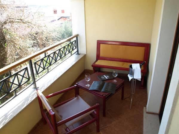 Bed And Breakfast Kolo Adults Only Buzinija Ngoại thất bức ảnh
